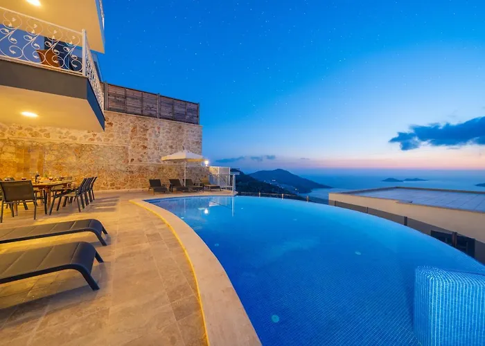 Villa Luxury 5 Bedroom In Great Sea Views Kalkan